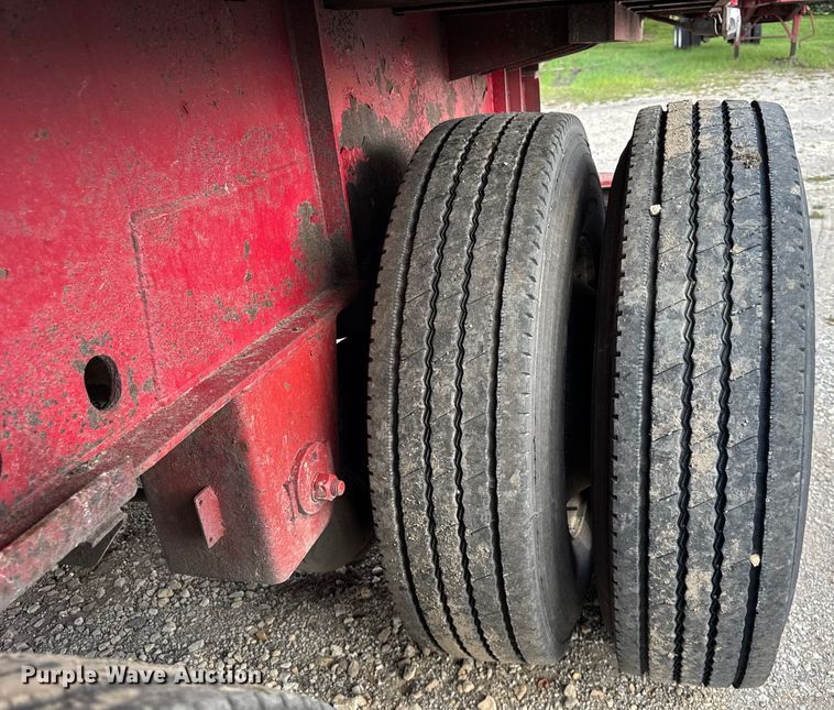 image for item EF2148 2000 Transcraft TL-2000 flatbed trailer