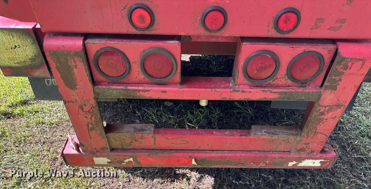 image for item EF2149 2002 Transcraft TL-2000 flatbed trailer