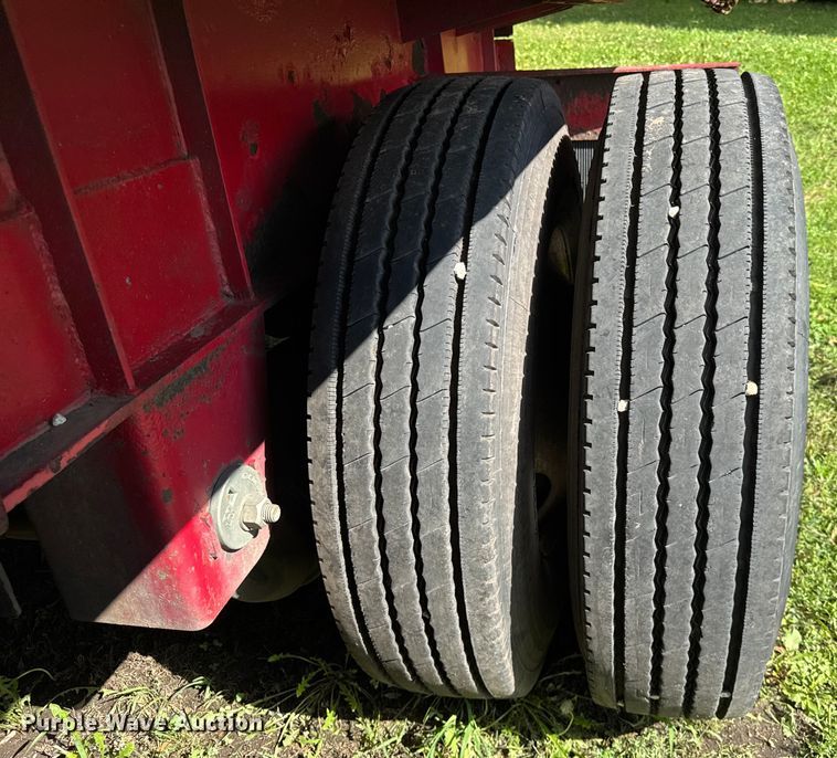 image for item EF2149 2002 Transcraft TL-2000 flatbed trailer