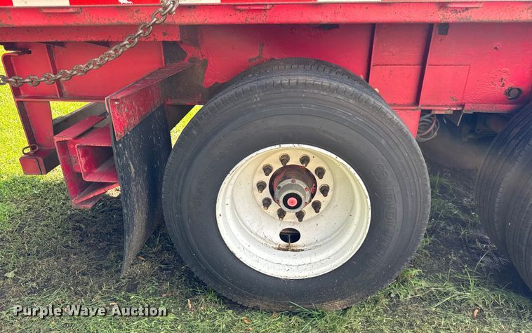 image for item EF2149 2002 Transcraft TL-2000 flatbed trailer