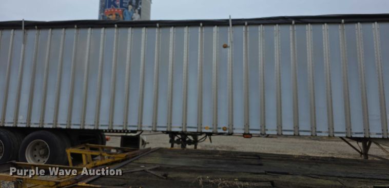 image for item EF3703 1987 IMCO Live-Walking bottom live bottom trailer