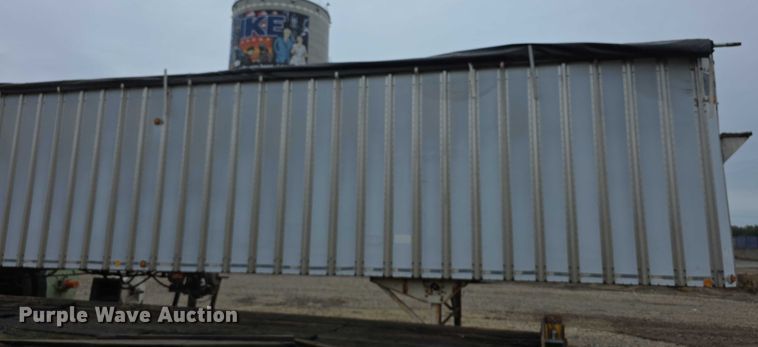 image for item EF3703 1987 IMCO Live-Walking bottom live bottom trailer