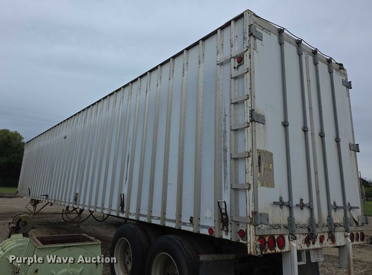 image for item EF3703 1987 IMCO Live-Walking bottom live bottom trailer