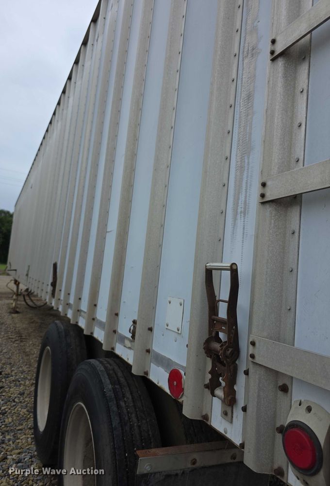 image for item EF3703 1987 IMCO Live-Walking bottom live bottom trailer