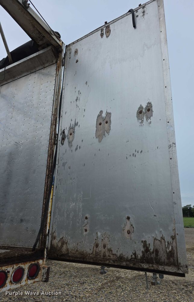 image for item EF3703 1987 IMCO Live-Walking bottom live bottom trailer