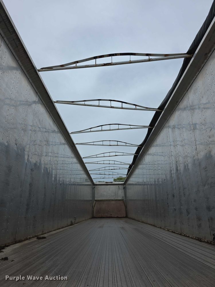 image for item EF3703 1987 IMCO Live-Walking bottom live bottom trailer