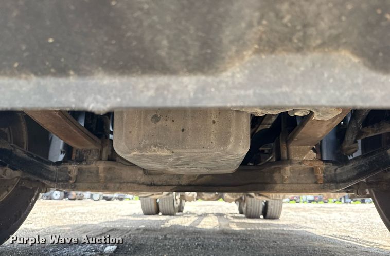 image for item EG5998 2015 Freightliner Cascadia semi truck