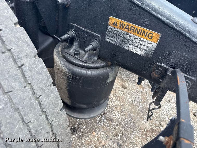 image for item EG5998 2015 Freightliner Cascadia semi truck