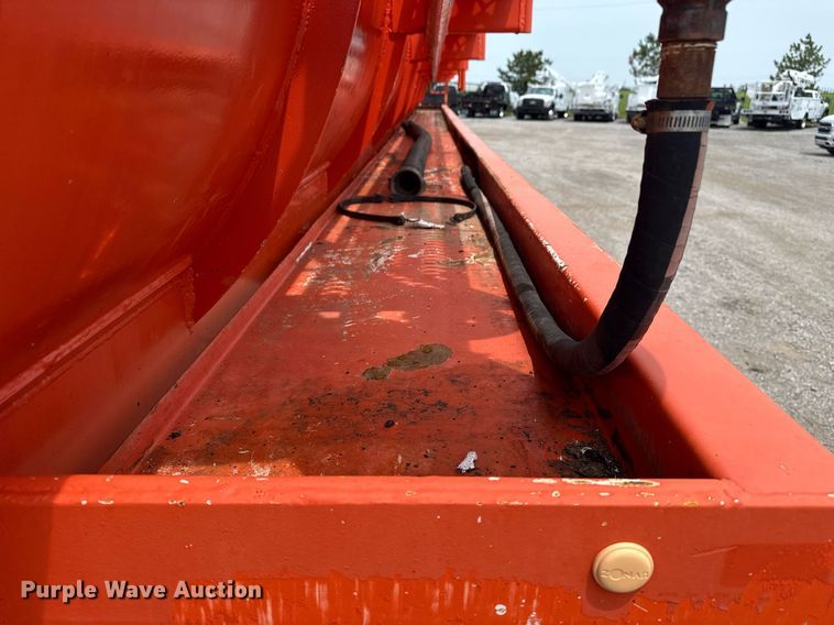 image for item EG6033 2007 Dragon Products vacuum trailer