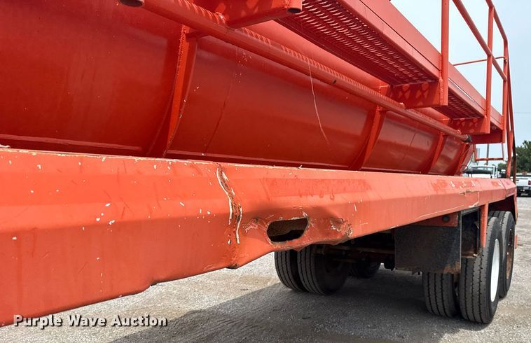 image for item EG6033 2007 Dragon Products vacuum trailer