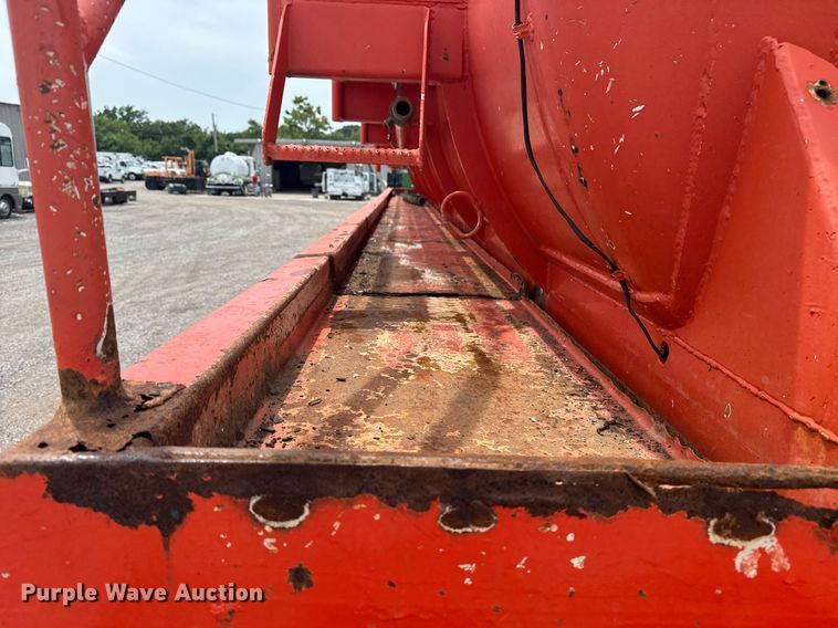 image for item EG6033 2007 Dragon Products vacuum trailer