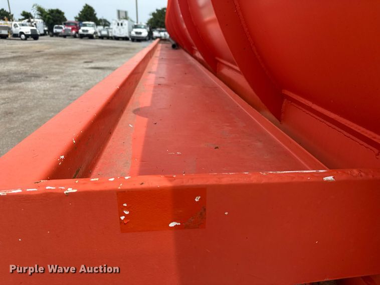 image for item EG6033 2007 Dragon Products vacuum trailer