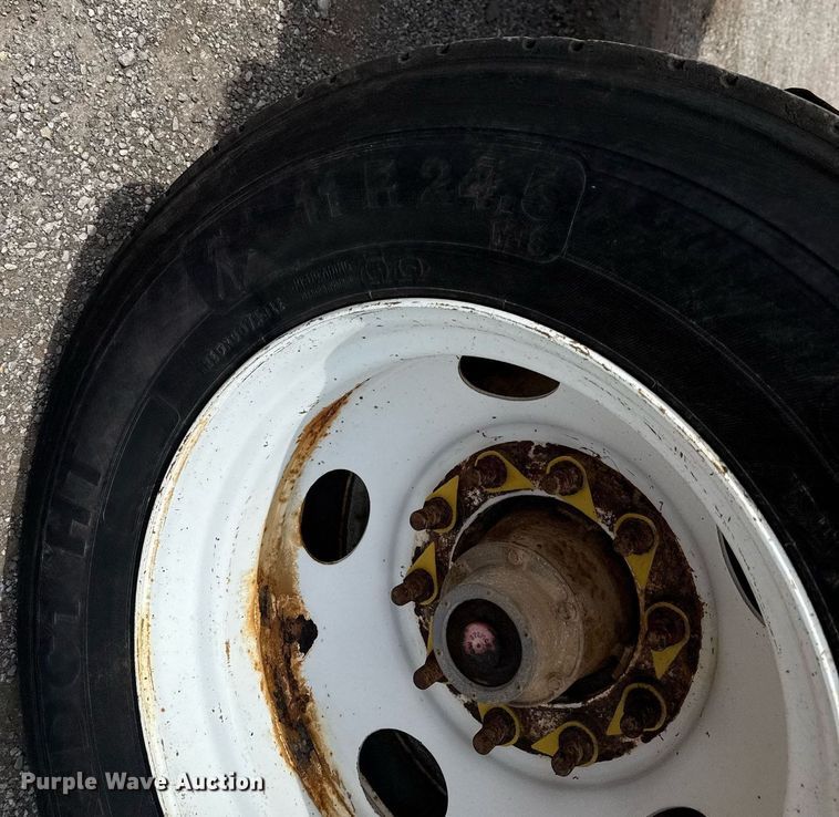 image for item EG6033 2007 Dragon Products vacuum trailer