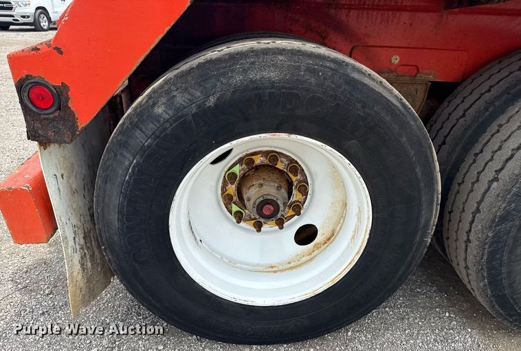 image for item EG6033 2007 Dragon Products vacuum trailer