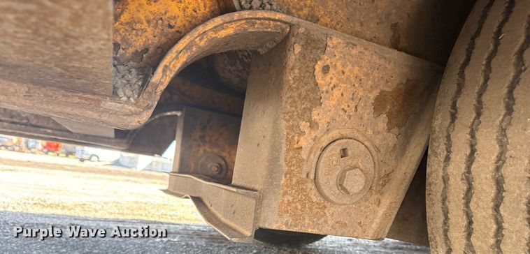 image for item EG6050 1998 Trail King TK70H lowboy equipment trailer