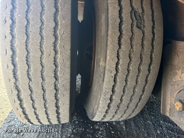 image for item EG6050 1998 Trail King TK70H lowboy equipment trailer