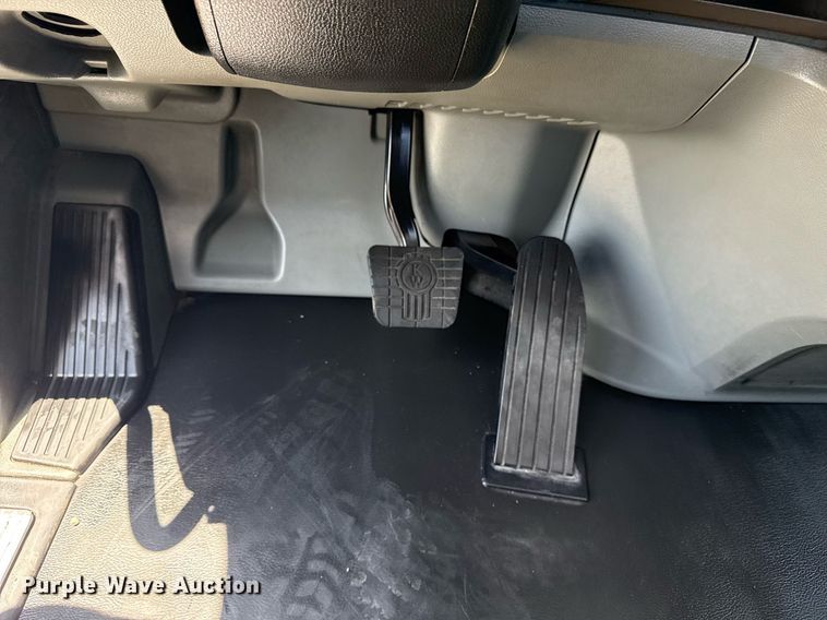 image for item EG6058 2018 Kenworth T680 semi truck