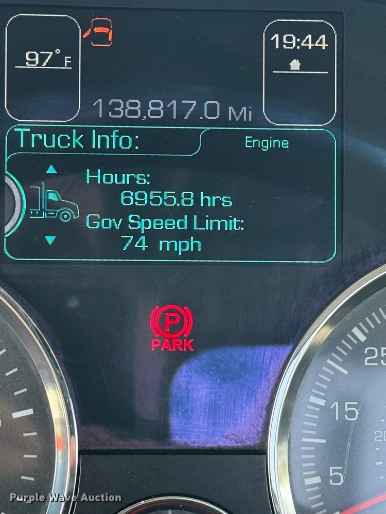 image for item EG6058 2018 Kenworth T680 semi truck