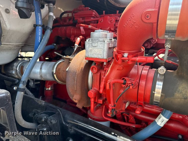 image for item EG6058 2018 Kenworth T680 semi truck