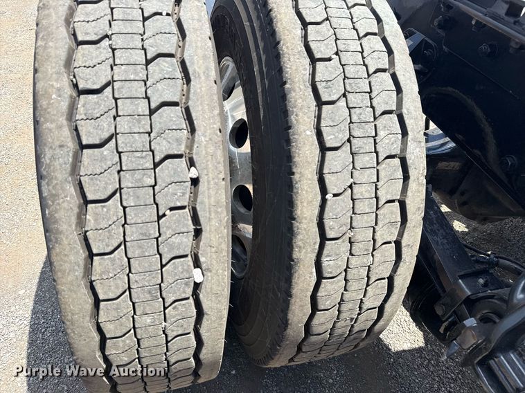 image for item EG6058 2018 Kenworth T680 semi truck