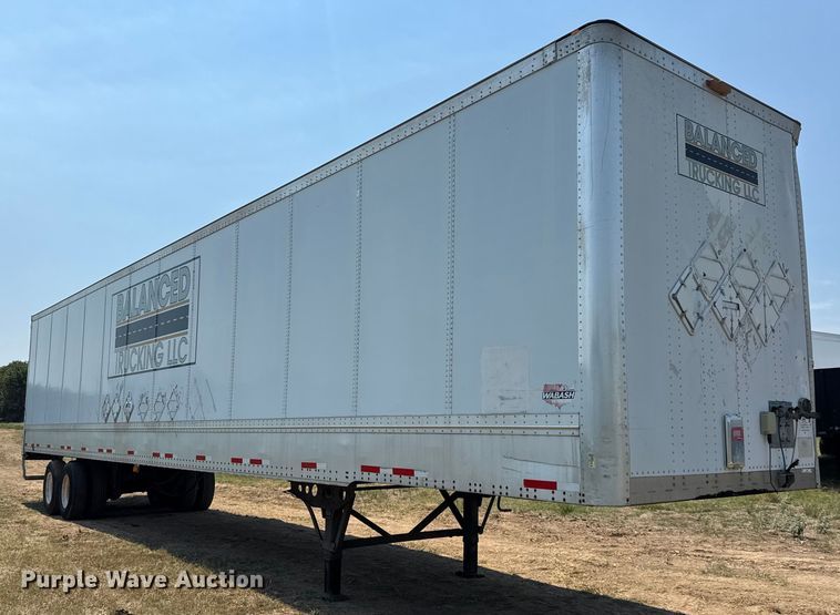 image for item EG6099 2010 Wabash dry van trailer