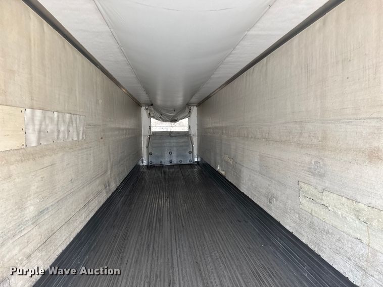 image for item EG6100 2006 Utility VS2RA refrigerated van trailer