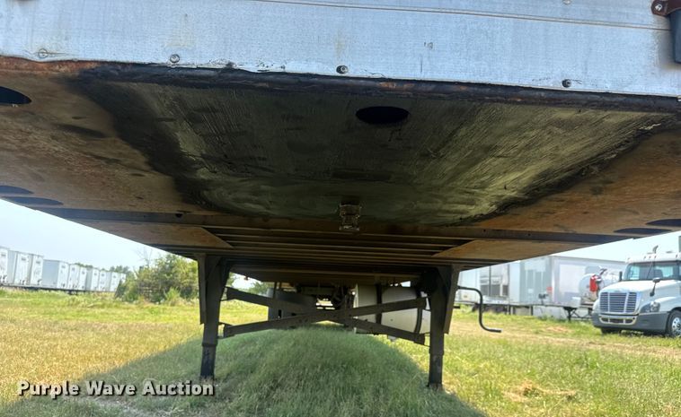 image for item EG6100 2006 Utility VS2RA refrigerated van trailer