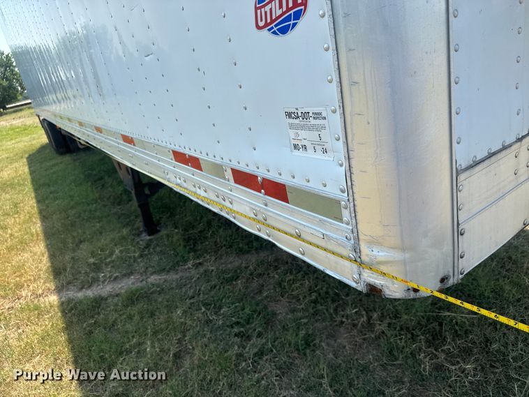 image for item EG6100 2006 Utility VS2RA refrigerated van trailer