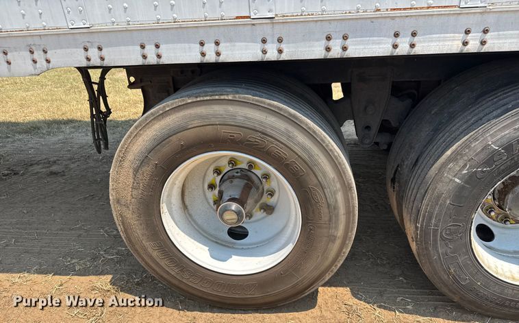 image for item EG6102 2013 Wabash DVCVHPC dry van trailer