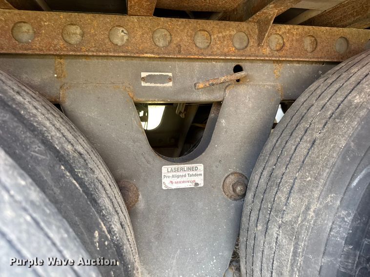 image for item EG6103 2002 Wabash DVCVHSA dry van trailer