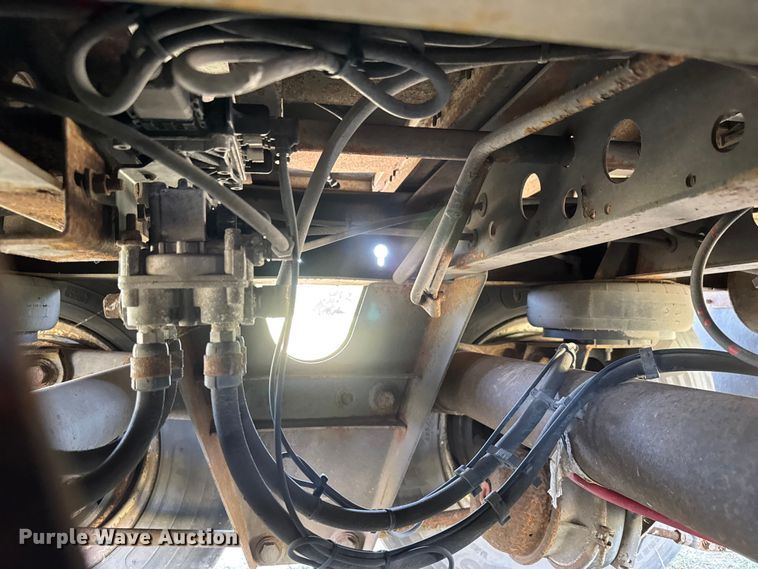 image for item EG6103 2002 Wabash DVCVHSA dry van trailer