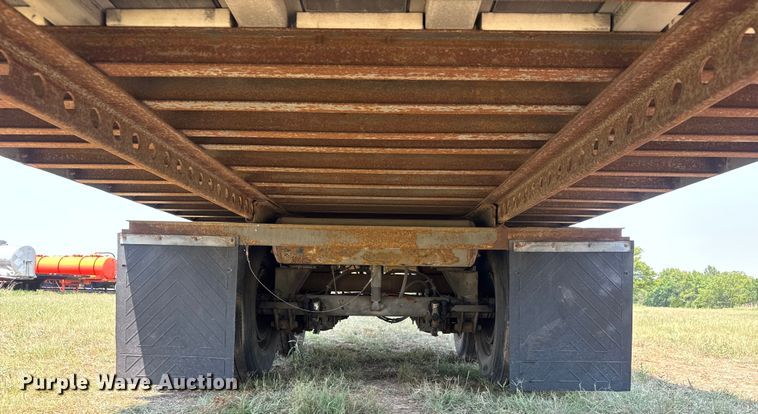 image for item EG6103 2002 Wabash DVCVHSA dry van trailer