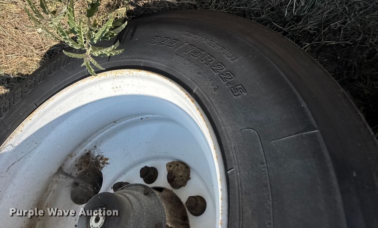 image for item EG6103 2002 Wabash DVCVHSA dry van trailer