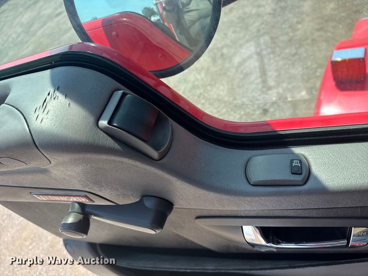 image for item EG6111 2011 Kenworth T800 semi truck