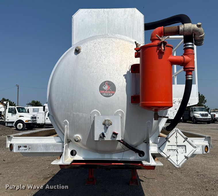 image for item EG6113 2012 Dragon Products LTD. vacuum trailer