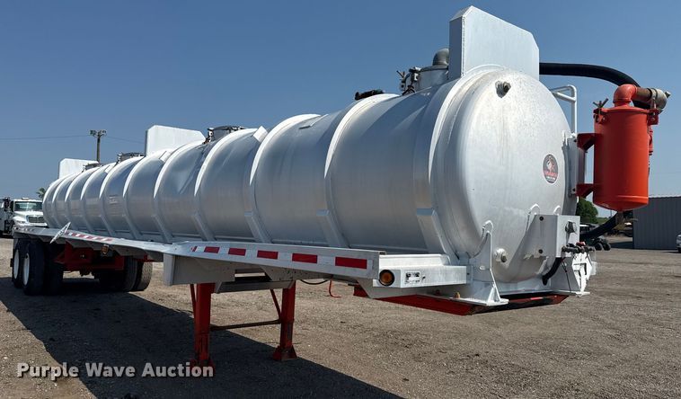 image for item EG6113 2012 Dragon Products LTD. vacuum trailer