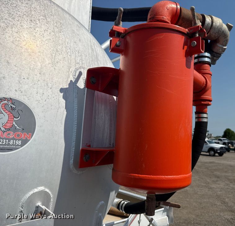 image for item EG6113 2012 Dragon Products LTD. vacuum trailer