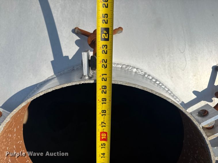 image for item EG6113 2012 Dragon Products LTD. vacuum trailer