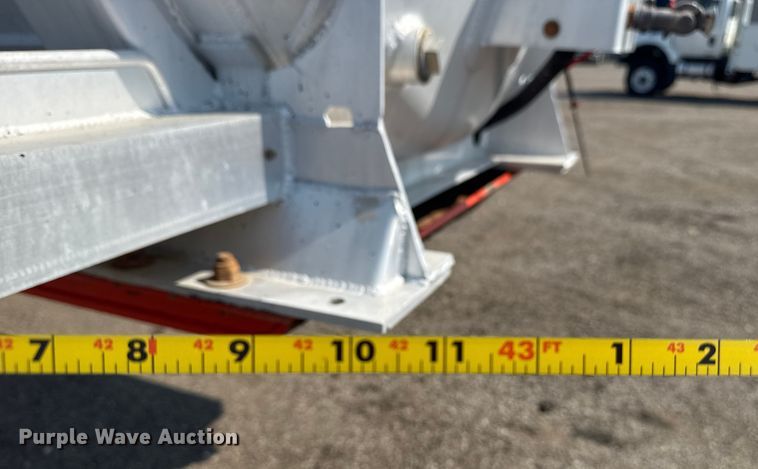 image for item EG6113 2012 Dragon Products LTD. vacuum trailer