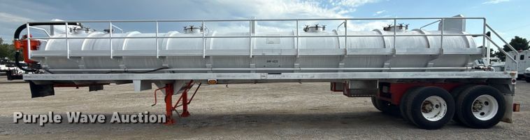 image for item EG6126 2012 Dragon Products LTD. vacuum trailer