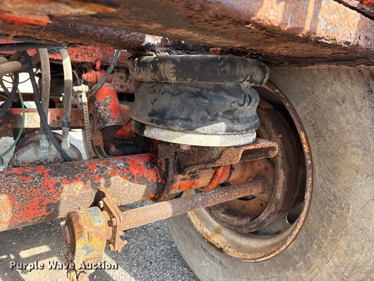 image for item EG6126 2012 Dragon Products LTD. vacuum trailer