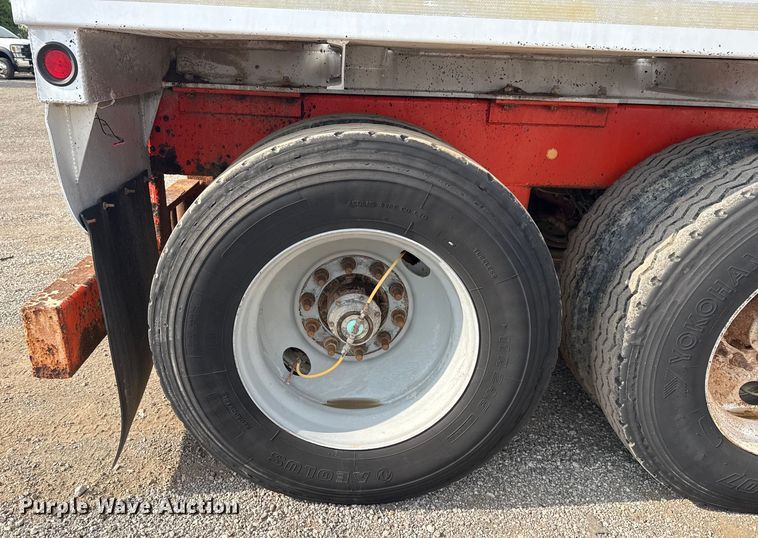 image for item EG6126 2012 Dragon Products LTD. vacuum trailer