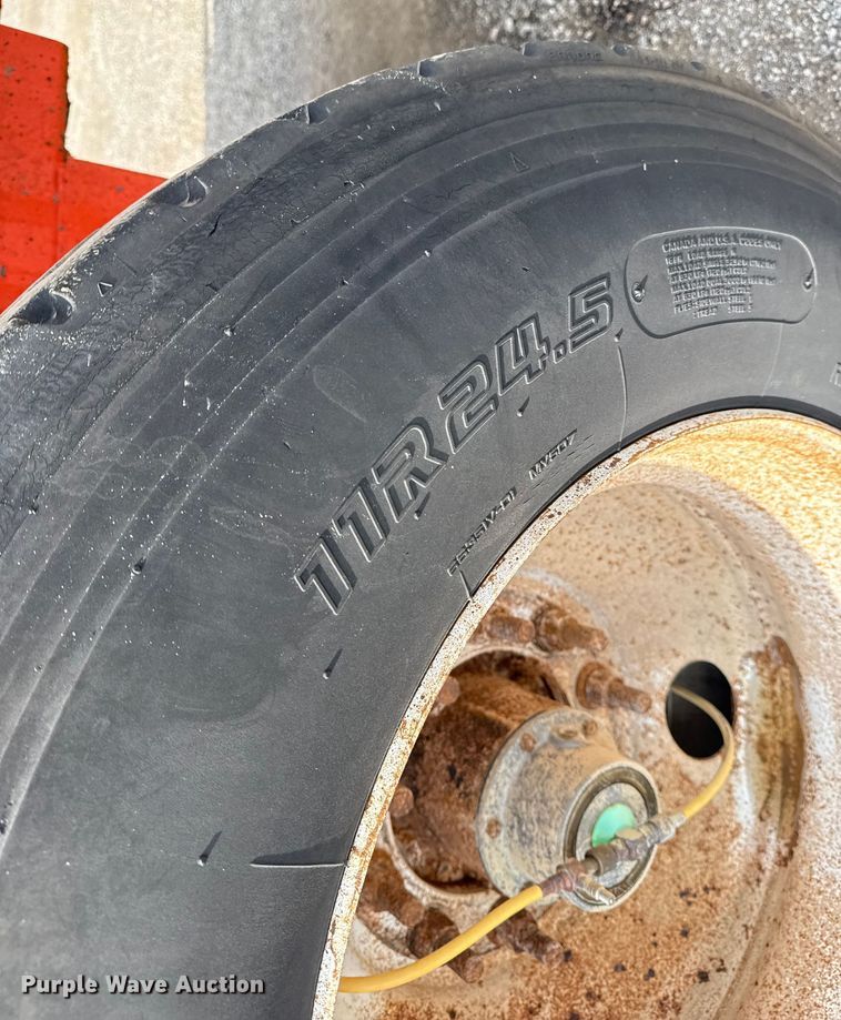 image for item EG6126 2012 Dragon Products LTD. vacuum trailer