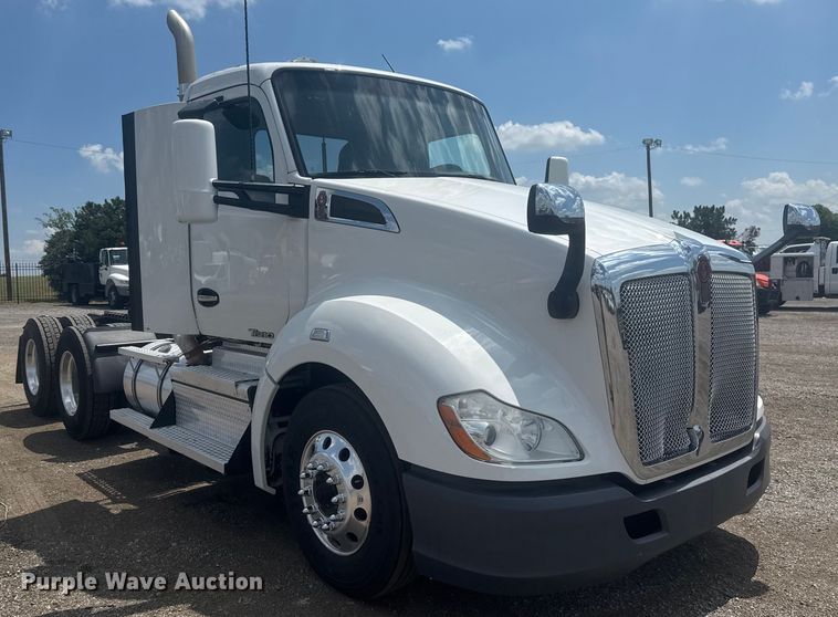 CAMIóN 2018 KENWORTH