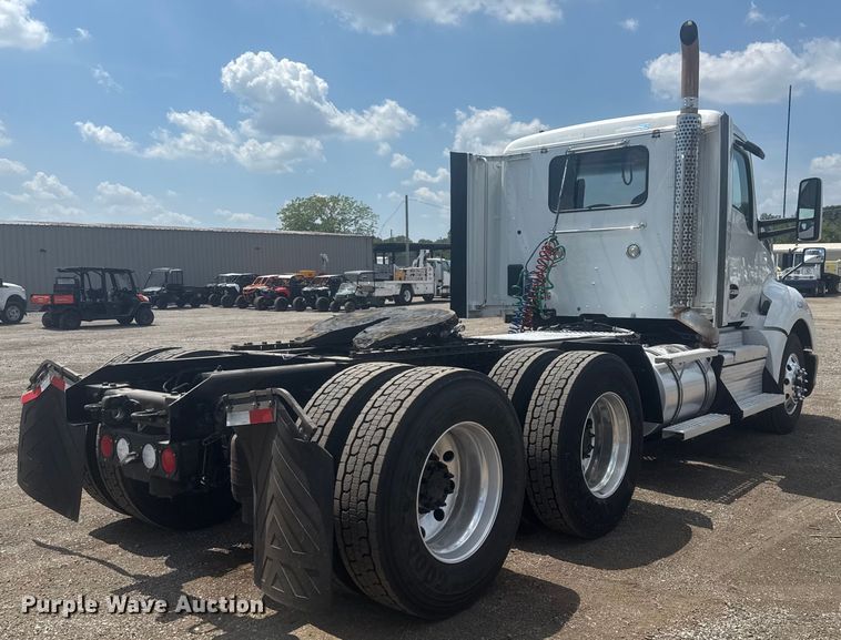 CAMIóN 2018 KENWORTH