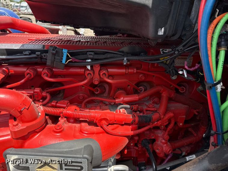 image for item EG6137 2018 Kenworth T680 semi truck