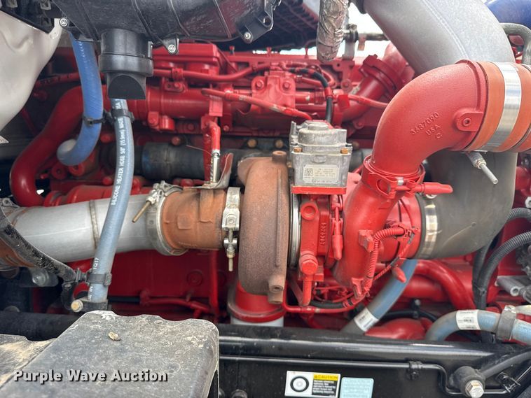 image for item EG6137 2018 Kenworth T680 semi truck