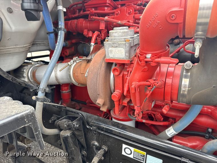 image for item EG6137 2018 Kenworth T680 semi truck