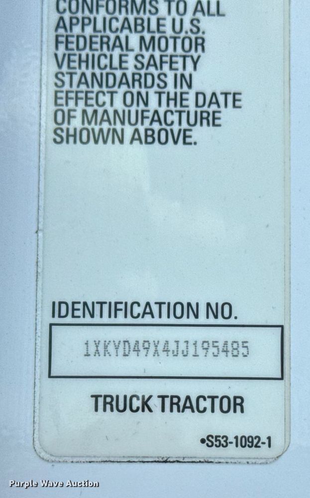 image for item EG6137 2018 Kenworth T680 semi truck