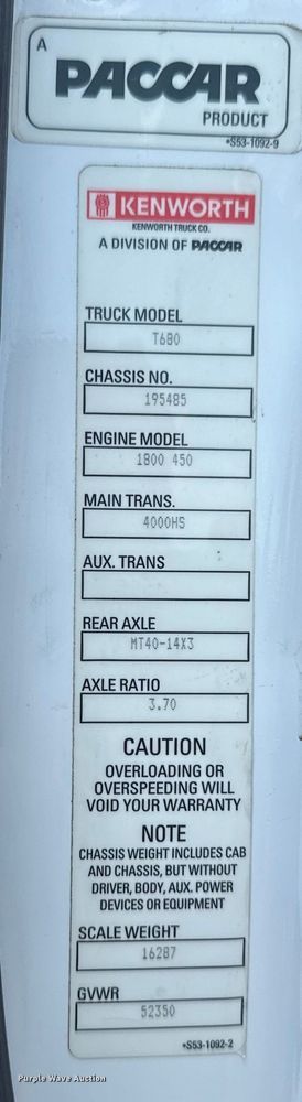 image for item EG6137 2018 Kenworth T680 semi truck